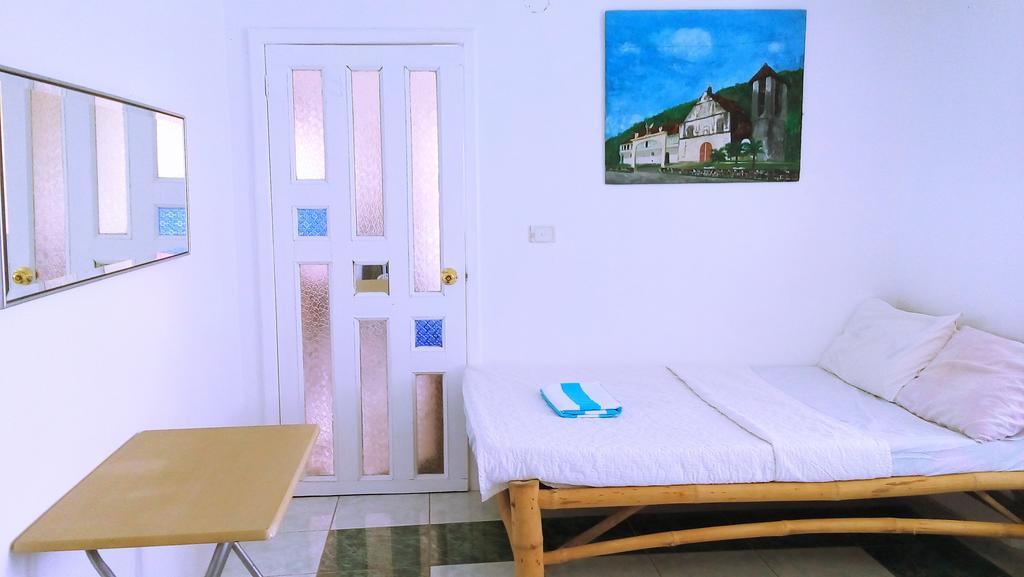 La Bella Beach House Boljoon Exterior photo